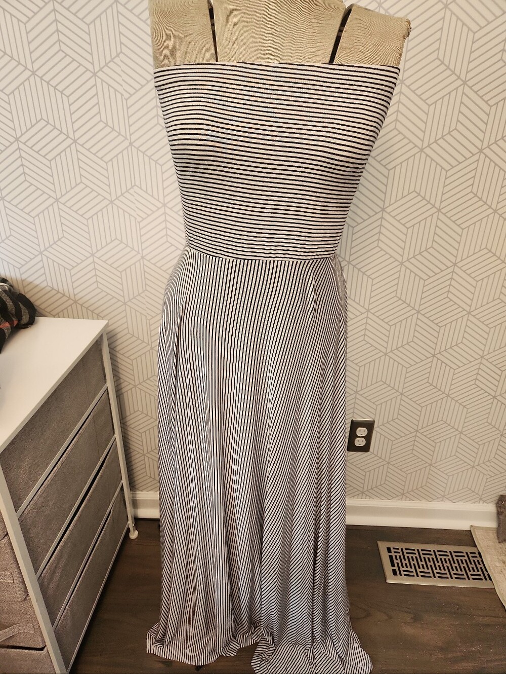 Elan Black & White Micro Striped Convertible Strapless Maxi Dress or Skirt Large